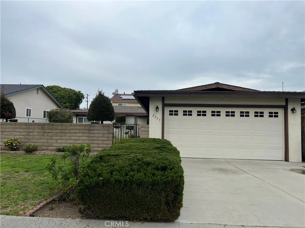 2333 W 230th Place, Torrance, California 90501 home-pic-0