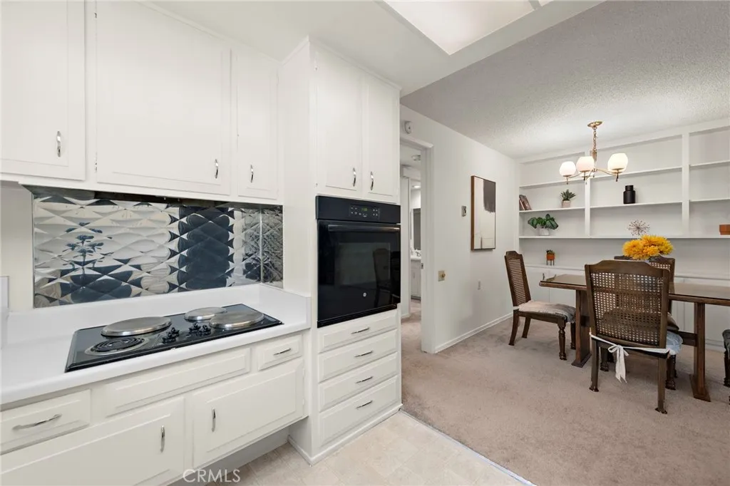 174 Avenida Majorca, Laguna Woods, California 92637 home-pic-10