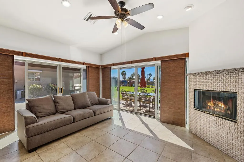 86127 Arrowood Avenue, Coachella, California 92236 home-pic-4
