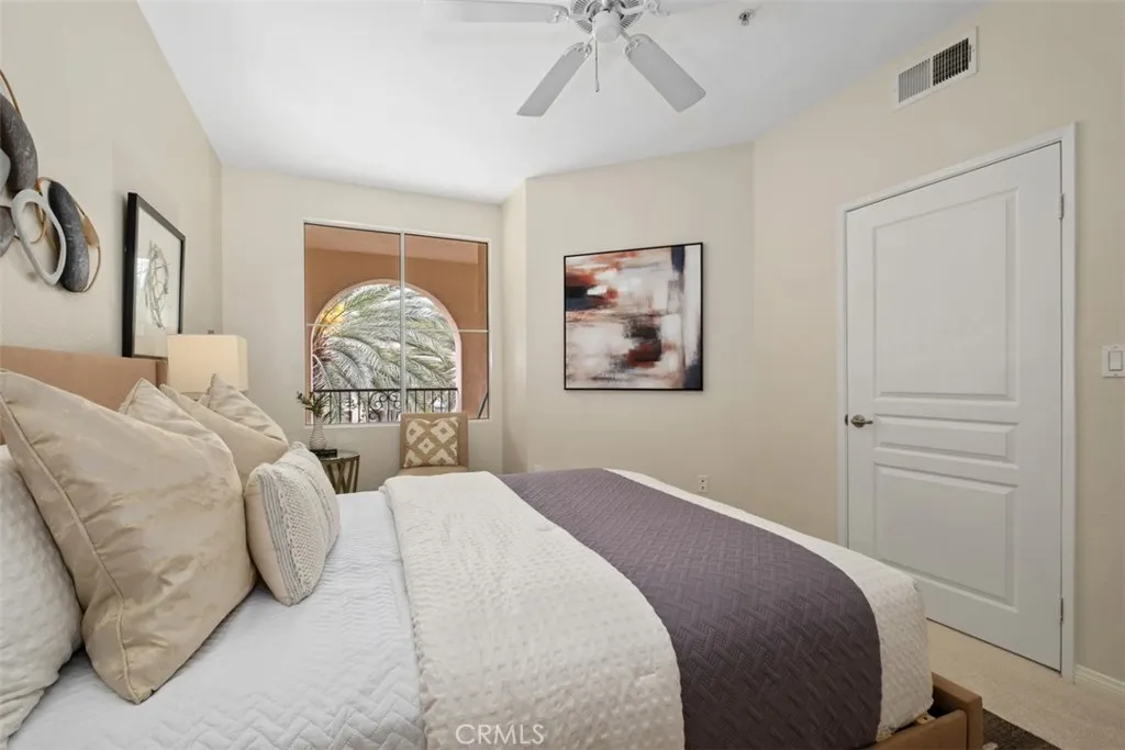 3458 Watermarke, Irvine, California 92612 home-pic-16
