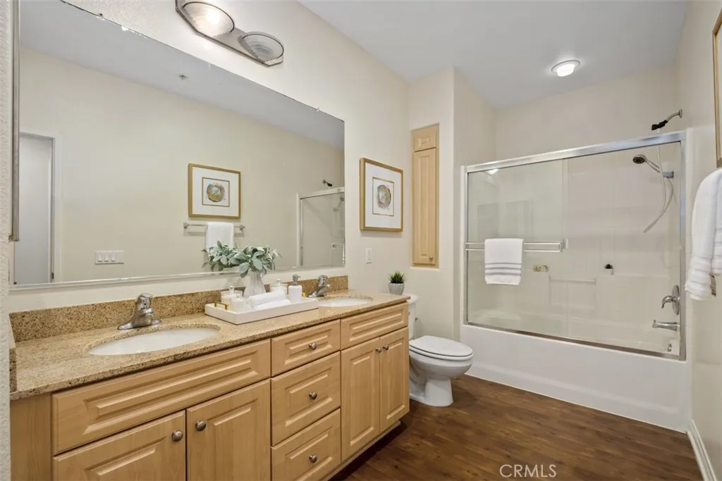 3458 Watermarke, Irvine, California 92612 home-pic-18