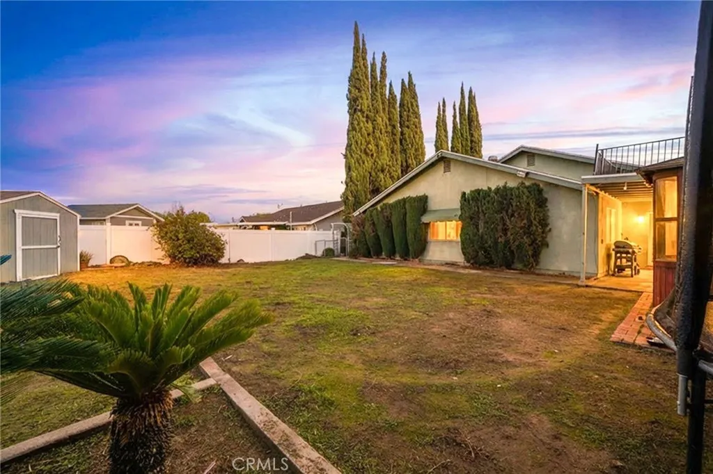 3282 Gallion, Riverside, California 92503 home-pic-32