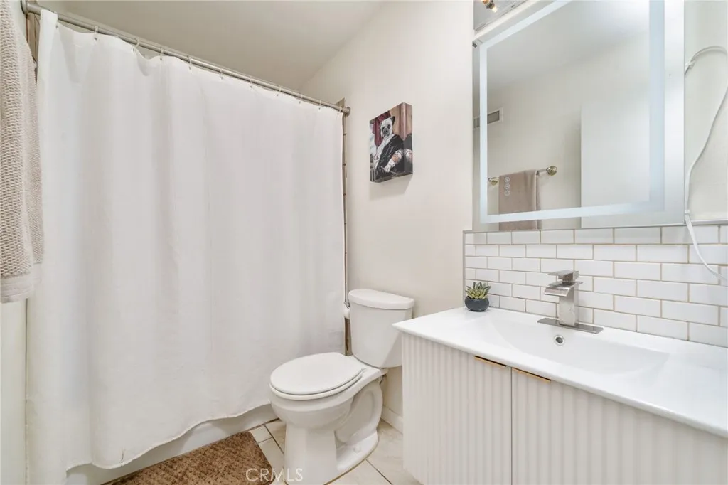 3282 Gallion, Riverside, California 92503 home-pic-19
