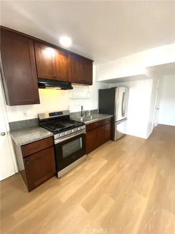 Ground Unit Kitchen