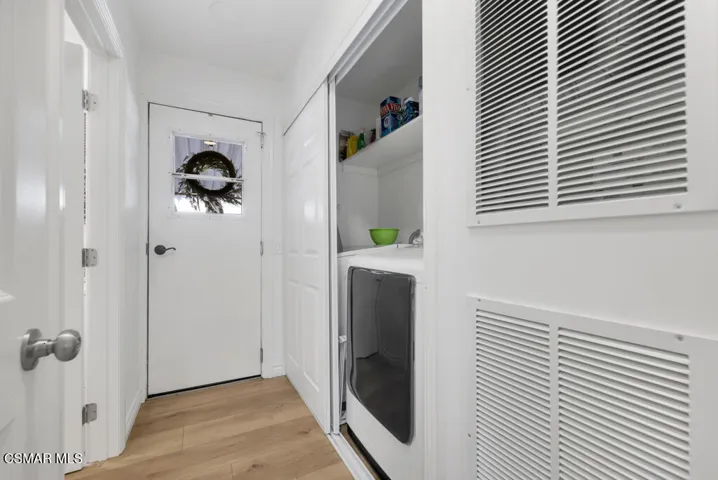 Laundry/Carport Entry