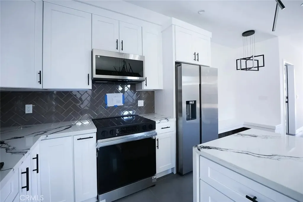 8034 036, Sun Valley, California 91352 home-pic-8