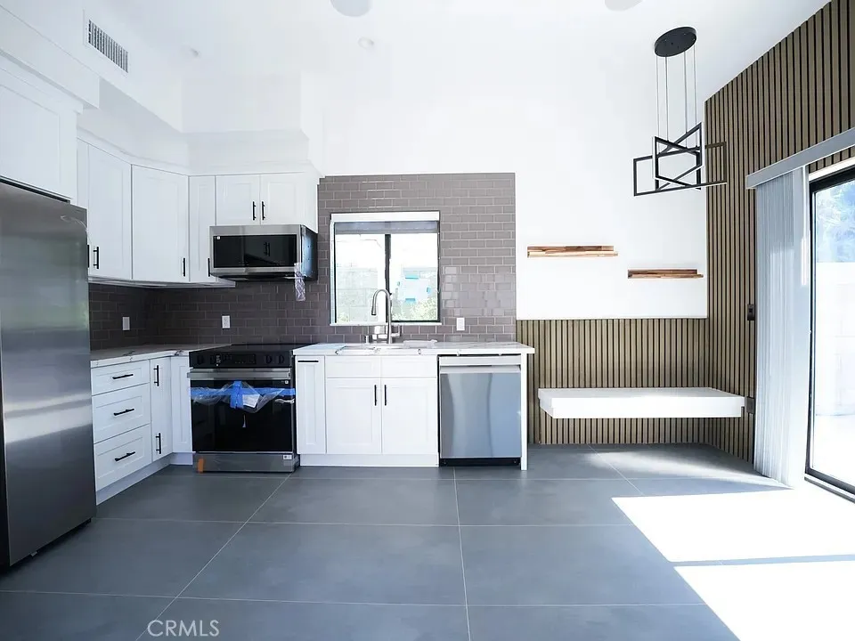 8034 036, Sun Valley, California 91352 home-pic-49