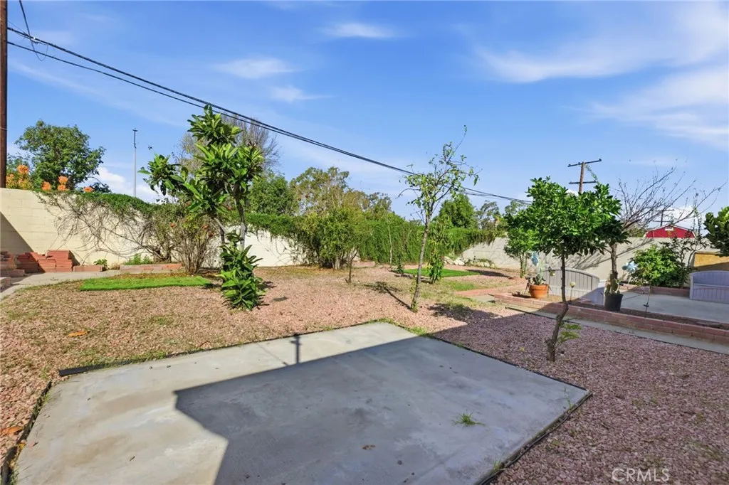 1080 Sapphire, Corona, California 92882 home-pic-35