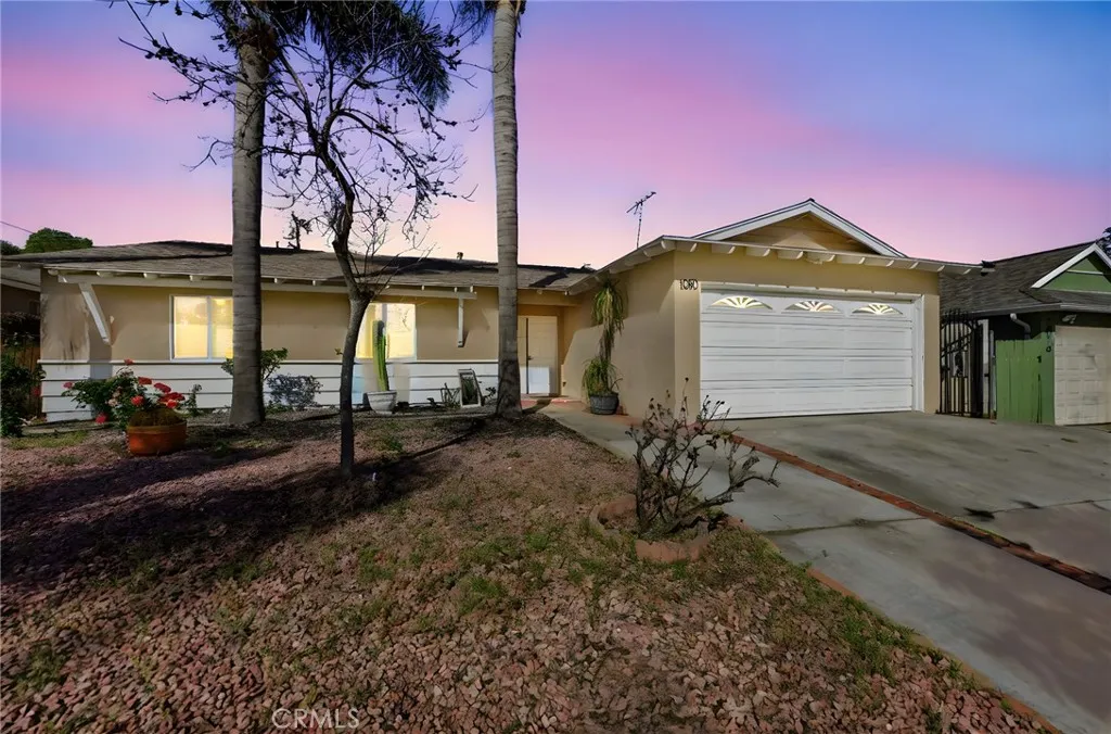 1080 Sapphire, Corona, California 92882 home-pic-1