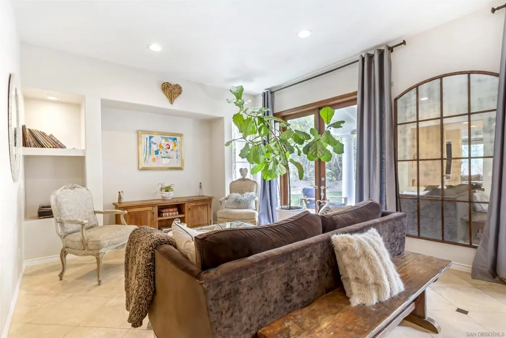 4229 Via Mira Monte, Agoura Hills, California 91301 home-pic-11
