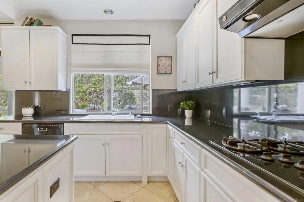 4229 Via Mira Monte, Agoura Hills, California 91301 home-pic-8