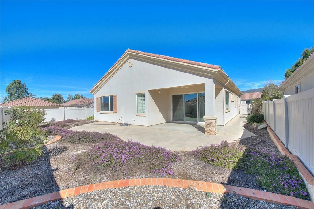 883 Eastlake Road, Beaumont, California 92223 home-pic-41