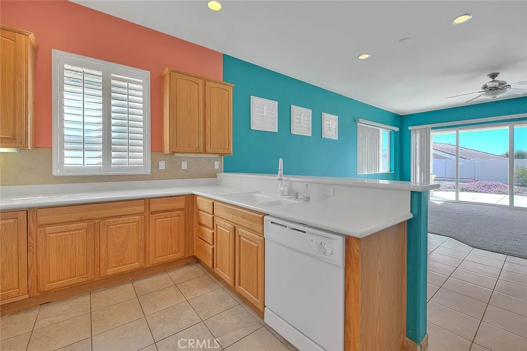 883 Eastlake Road, Beaumont, California 92223 home-pic-12