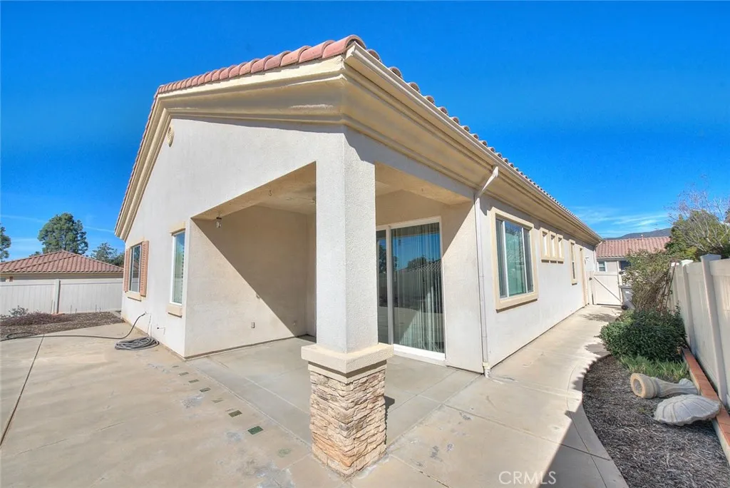 883 Eastlake Road, Beaumont, California 92223 home-pic-39