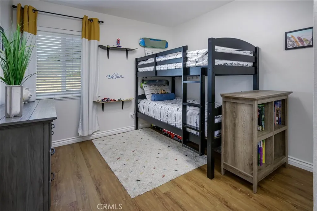 1546 Tilson Circle, Corona, California 92882 home-pic-22
