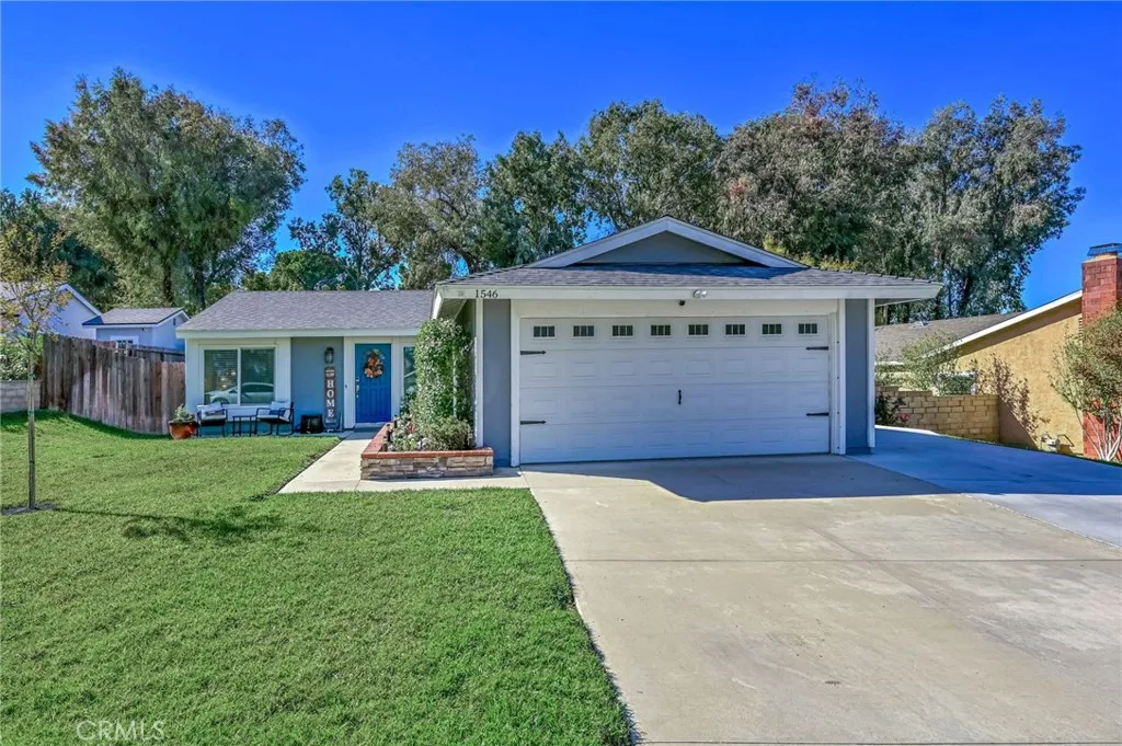 1546 Tilson Circle, Corona, California 92882 home-pic-35