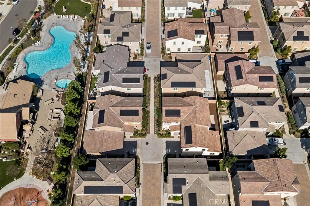 3153 E Yellowstone, Ontario, California 91762 home-pic-40