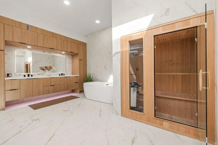 110-web-or-mls-8M4A7297