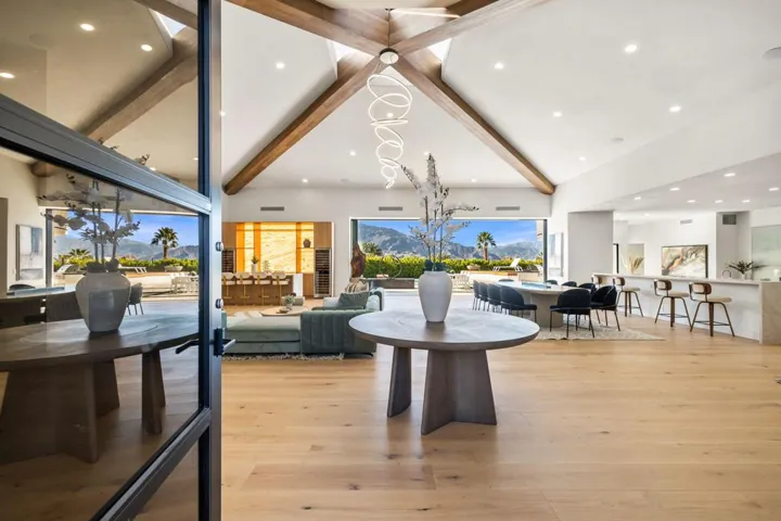 25-web-or-mls-8M4A9096