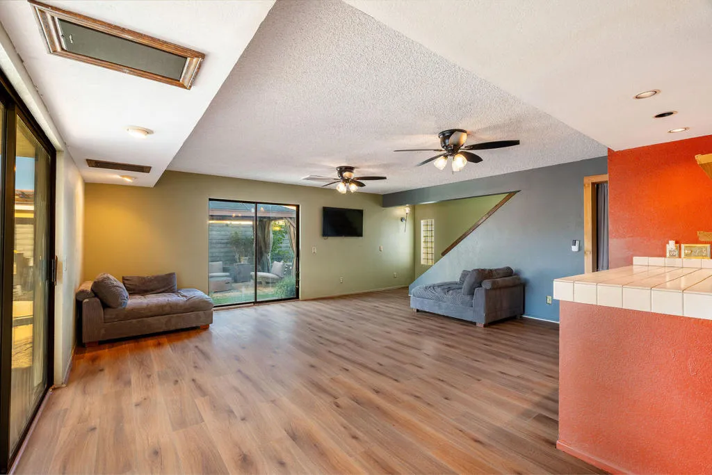 68320EncinitasRd-15