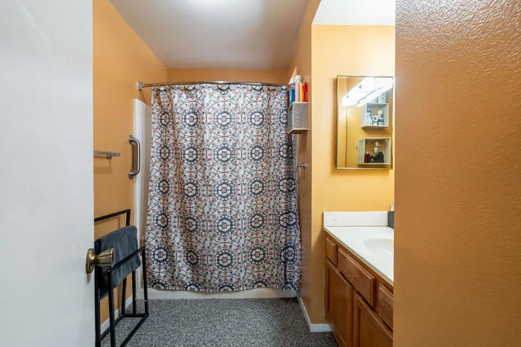 68320EncinitasRd-40