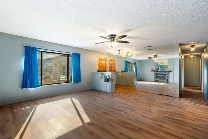 68320EncinitasRd-7