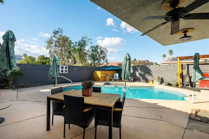68320EncinitasRd-42