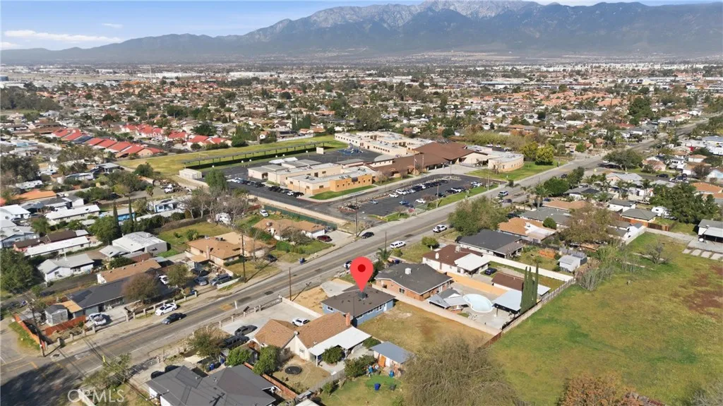9259 Beech, Fontana, California 92335 home-pic-25