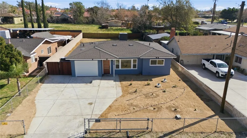 9259 Beech, Fontana, California 92335 home-pic-23