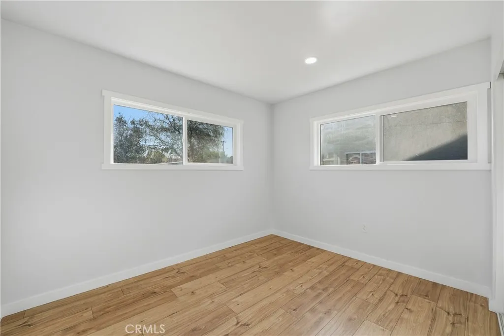 9259 Beech, Fontana, California 92335 home-pic-17
