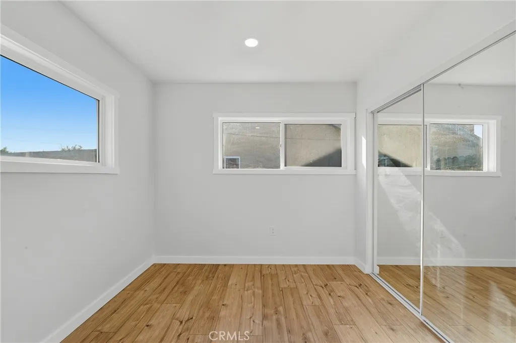 9259 Beech, Fontana, California 92335 home-pic-18