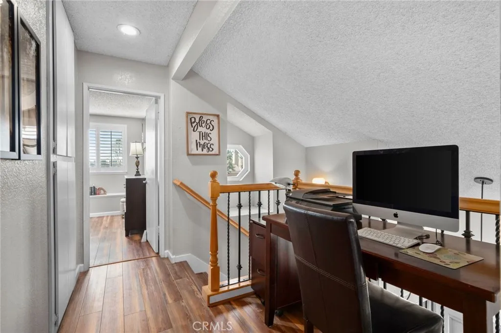 10634 Countryside Drive, Rancho Cucamonga, California 91730 home-pic-14