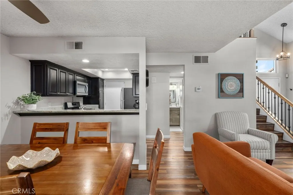 10634 Countryside Drive, Rancho Cucamonga, California 91730 home-pic-9