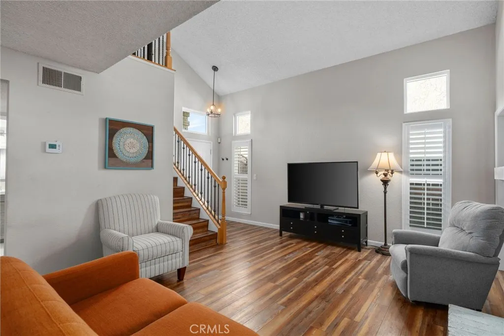 10634 Countryside Drive, Rancho Cucamonga, California 91730 home-pic-4