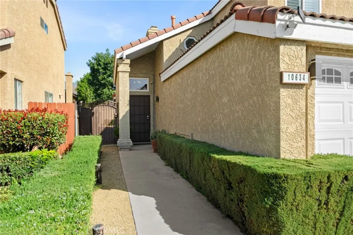 pathway to front door