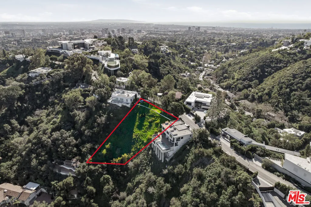 1016 Stradella Road, Los Angeles, California 90077 home-pic-10