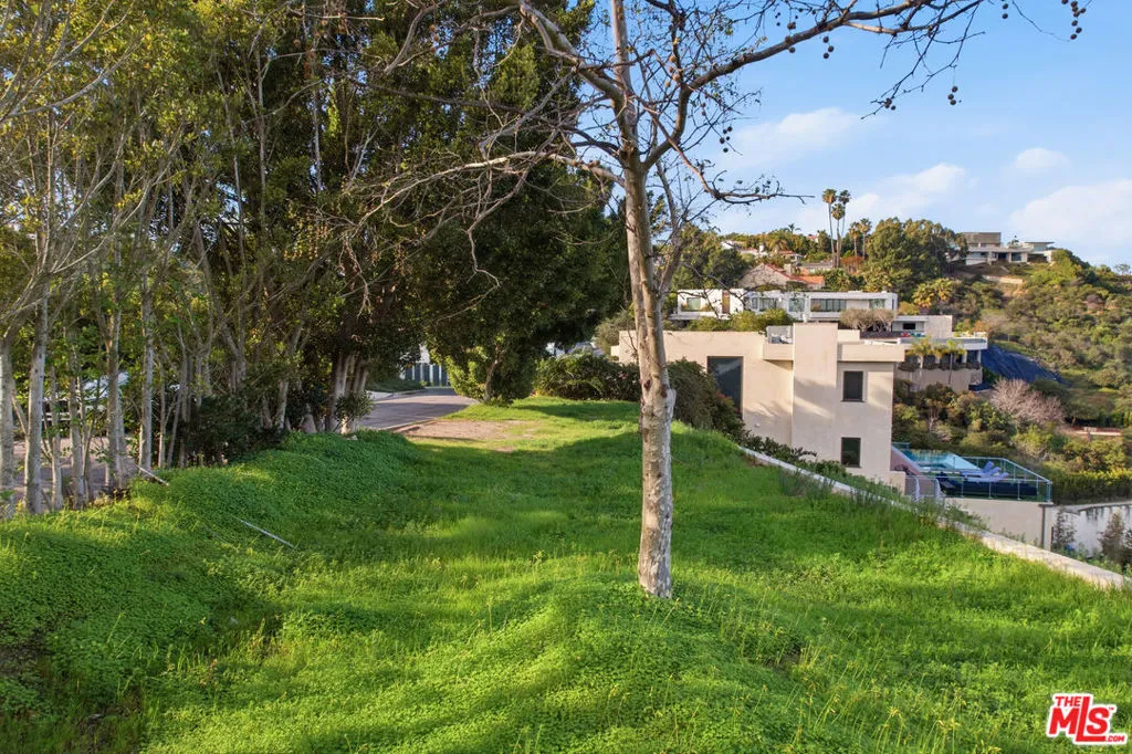 1016 Stradella Road, Los Angeles, California 90077 home-pic-5