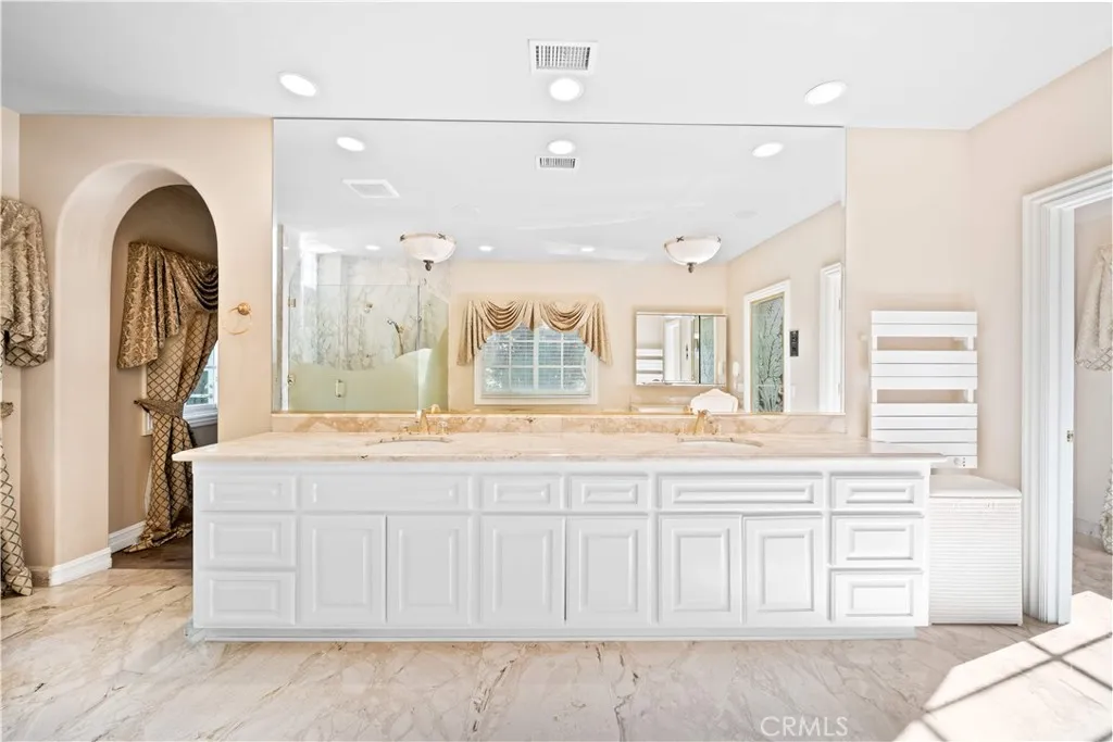 1161 N Coyote, Orange, California 92869 home-pic-41