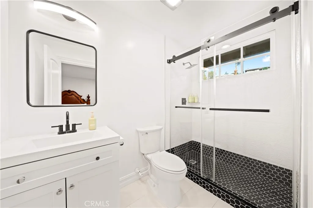 1161 N Coyote, Orange, California 92869 home-pic-31
