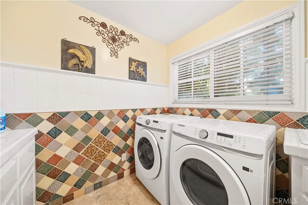 1161 N Coyote, Orange, California 92869 home-pic-24