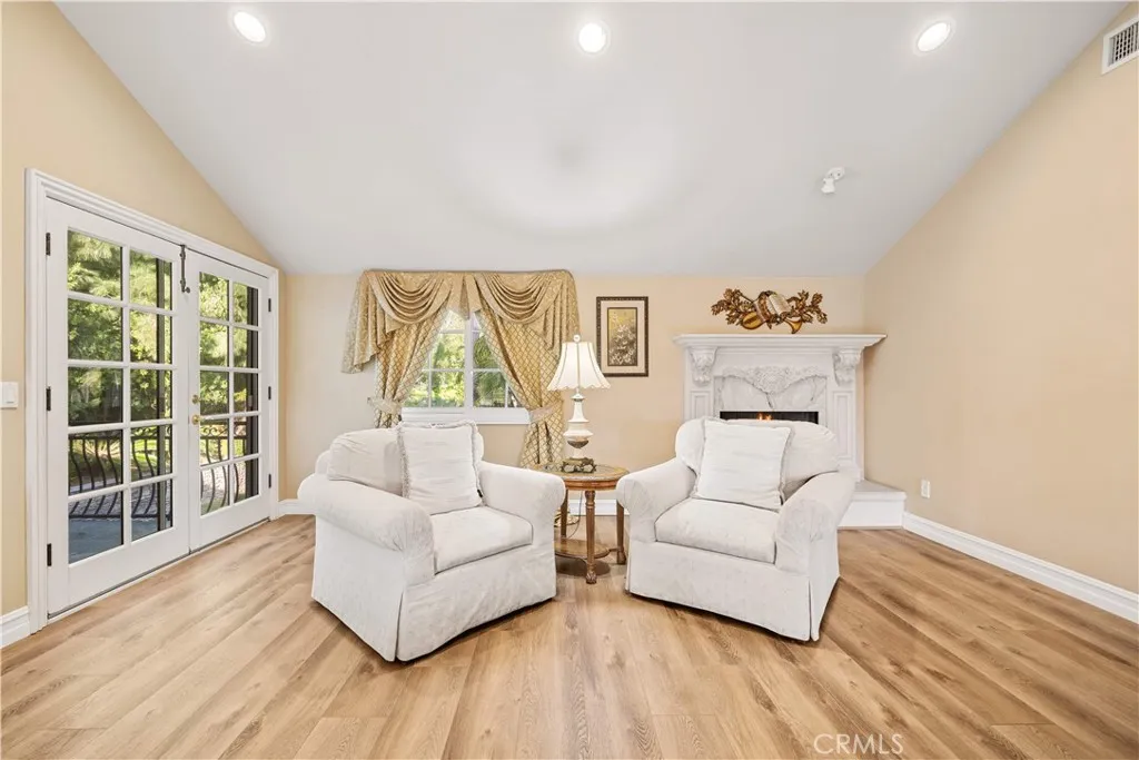1161 N Coyote, Orange, California 92869 home-pic-39