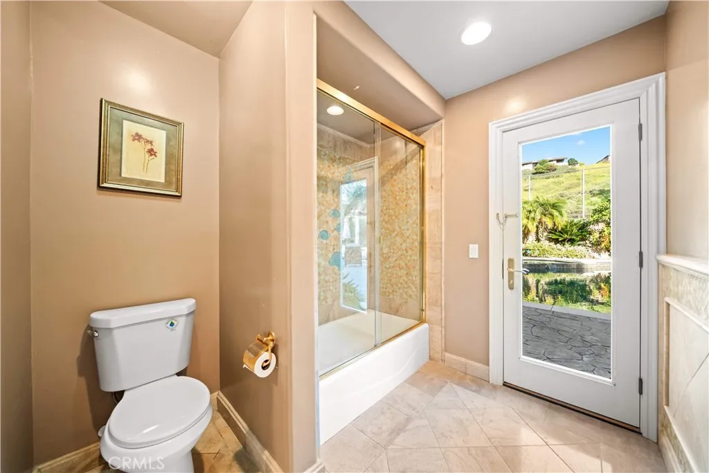 1161 N Coyote, Orange, California 92869 home-pic-28