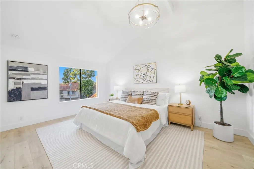 26542 Azuer, Mission Viejo, California 92691 home-pic-27