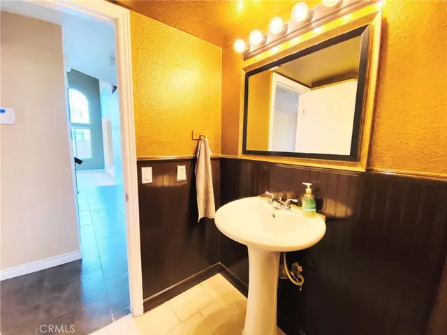 39221 Beacon Lane, Palmdale, California 93551