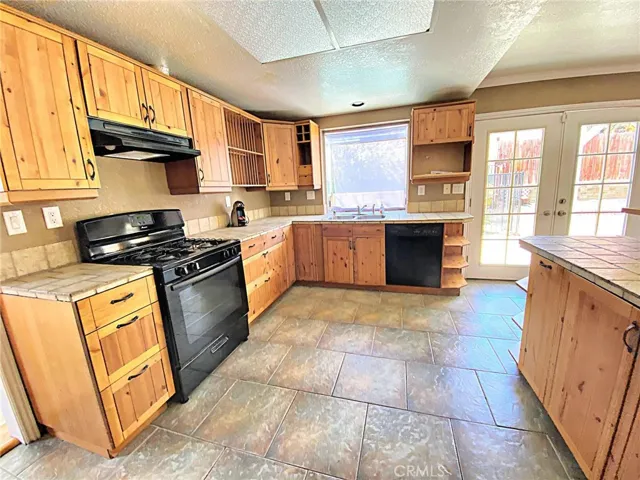 39221 Beacon Lane, Palmdale, California 93551