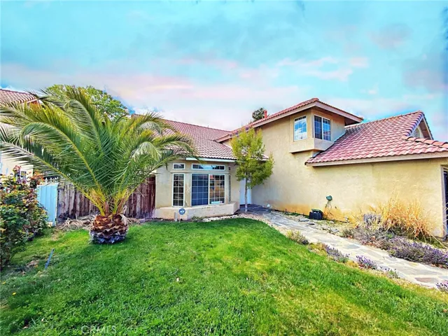 39221 Beacon Lane, Palmdale, California 93551