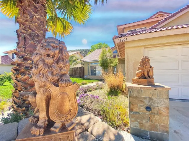 39221 Beacon Lane, Palmdale, California 93551