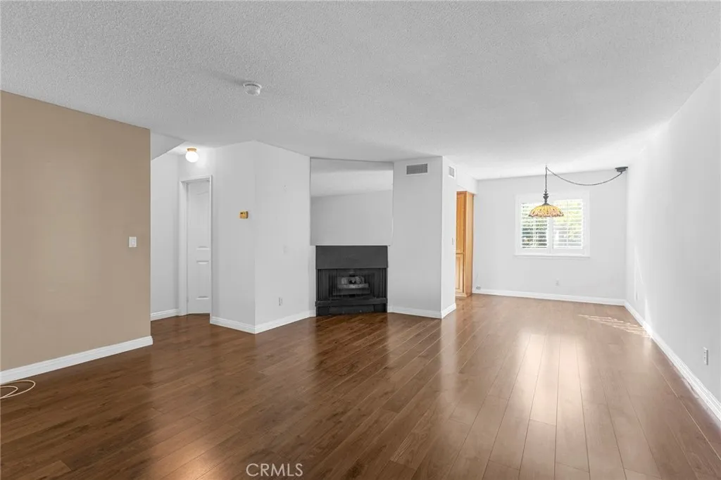 400 S Flower Street 108, Orange, California 92868 home-pic-6