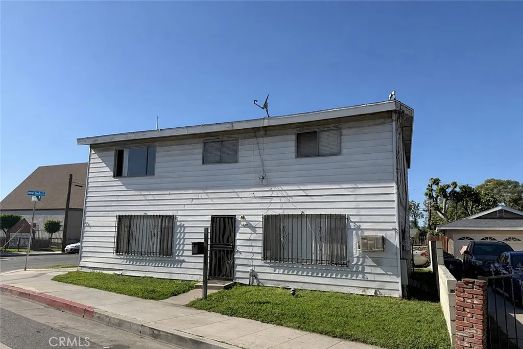1431 Alamitos Avenue, Long Beach, California 90813 home-pic-1