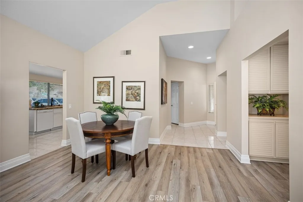 21527 Paseo Palmetto, Mission Viejo, California 92692 home-pic-12